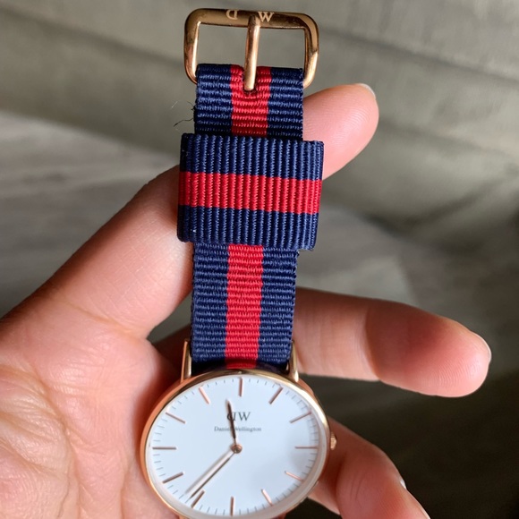 Daniel Wellington Classic Oxford Watch EUC - Picture 10 of 15